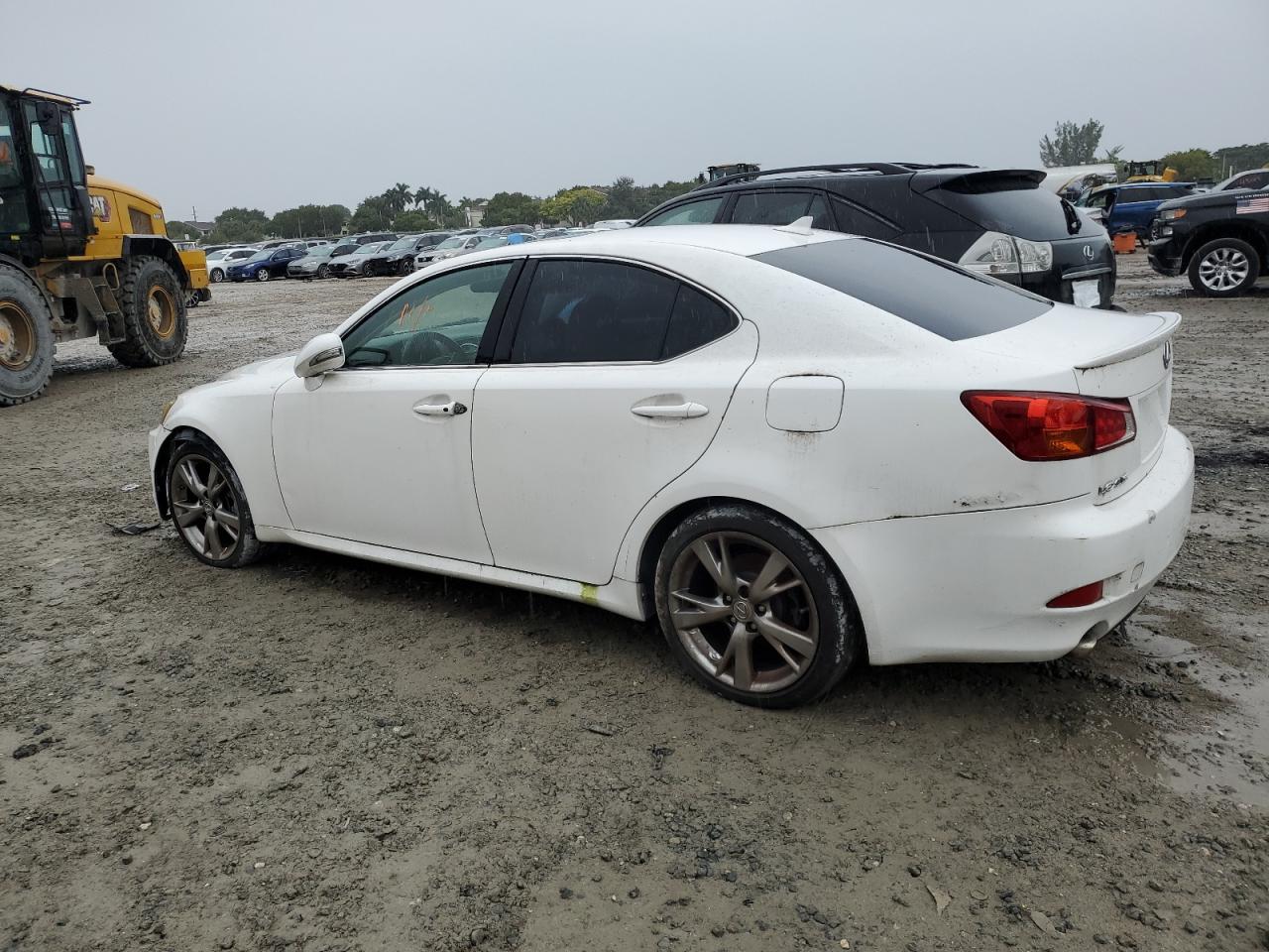 Изображение 2 2009 LEXUS IS 250 2009 с VIN JTHBK262595093992