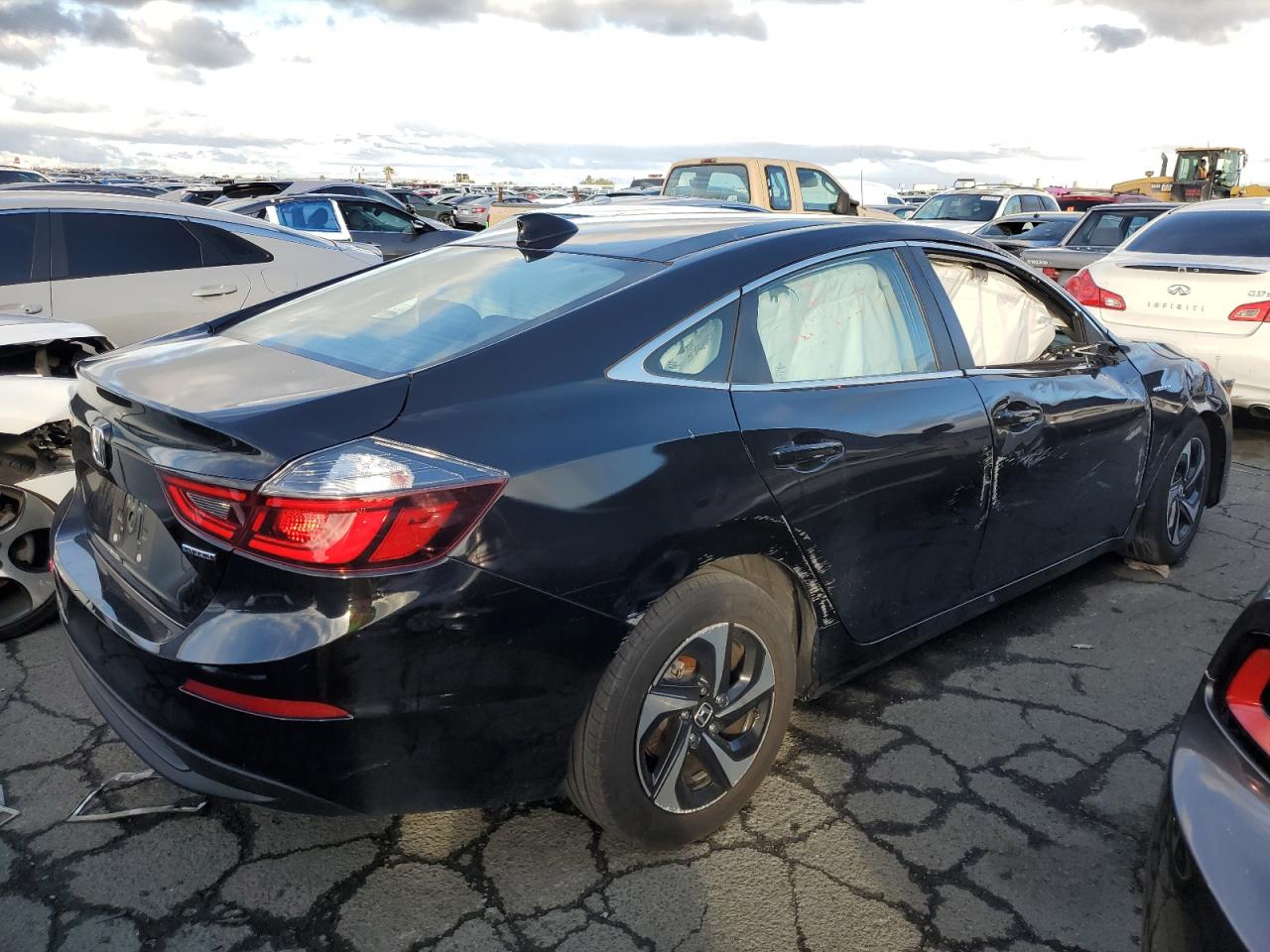 Изображение 3 2022 HONDA INSIGHT EX 2022 с VIN 19XZE4F55NE010539