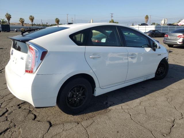 Image 3 of 2015 TOYOTA PRIUS  2015 with VIN JTDKN3DU5F1900100