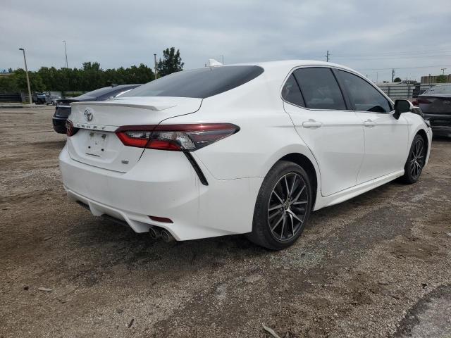 Изображение 3 2021 TOYOTA CAMRY SE 2021 с VIN 4T1G11AK0MU582208
