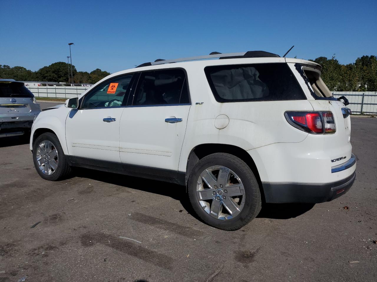 Image 2 of 2017 GMC ACADIA LIMITED SLT-2 2017 with VIN 1GKKVSKD6HJ183243