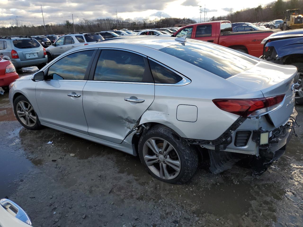 Obraz 2 z 2019 HYUNDAI SONATA LIMITED 2019 z VIN 5NPE34AF4KH733259