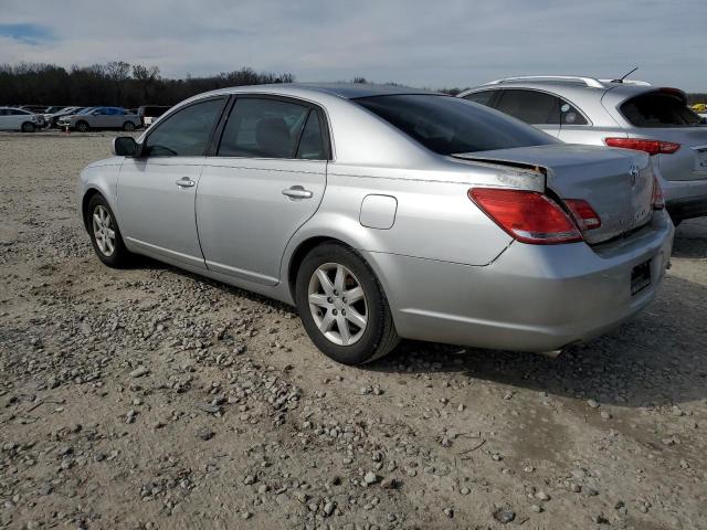 Obraz 2 z 2005 TOYOTA AVALON XL 2005 z VIN 4T1BK36B15U045215