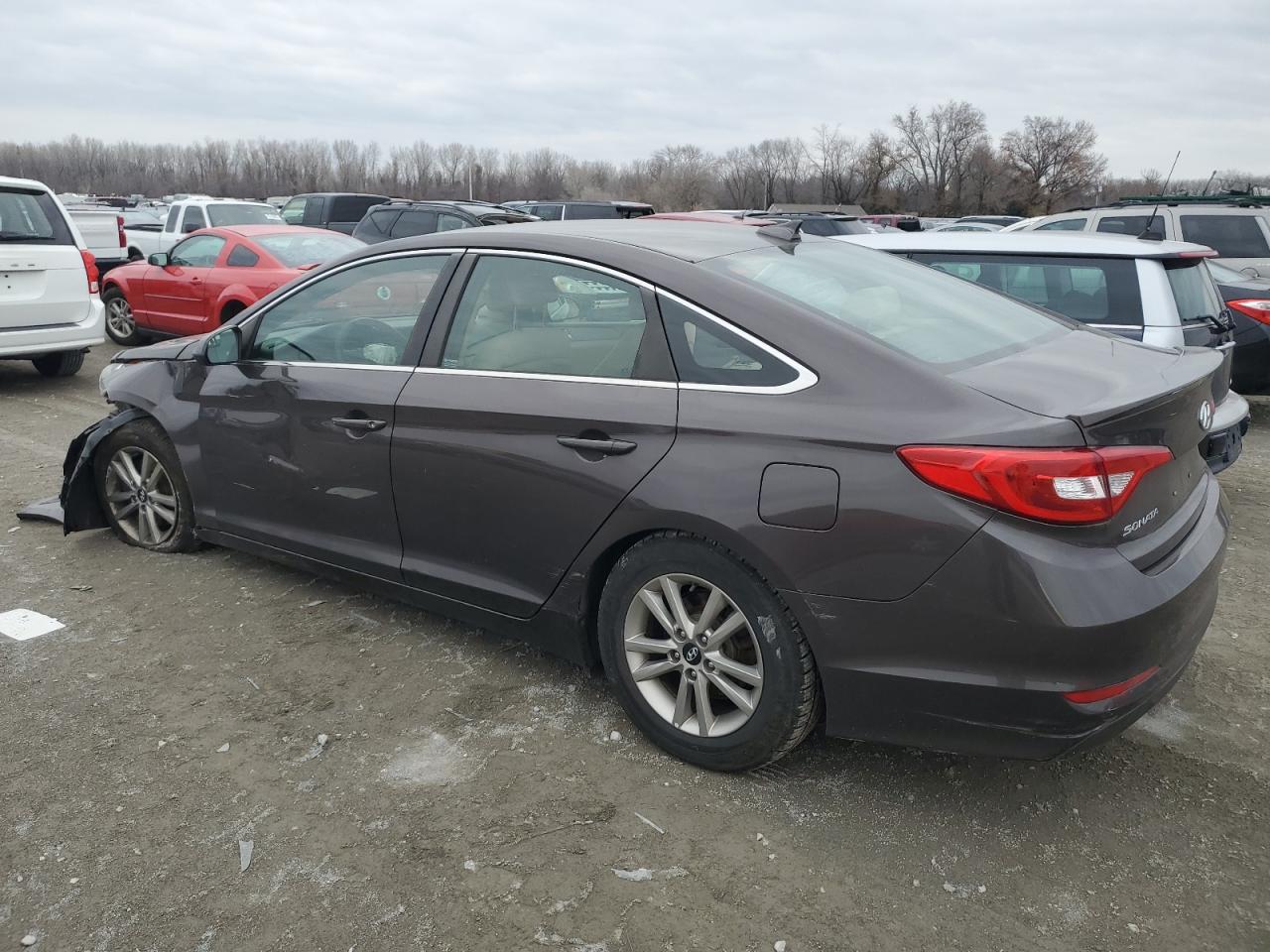 Obraz 2 z 2016 HYUNDAI SONATA SE 2016 z VIN 5NPE24AF7GH419101