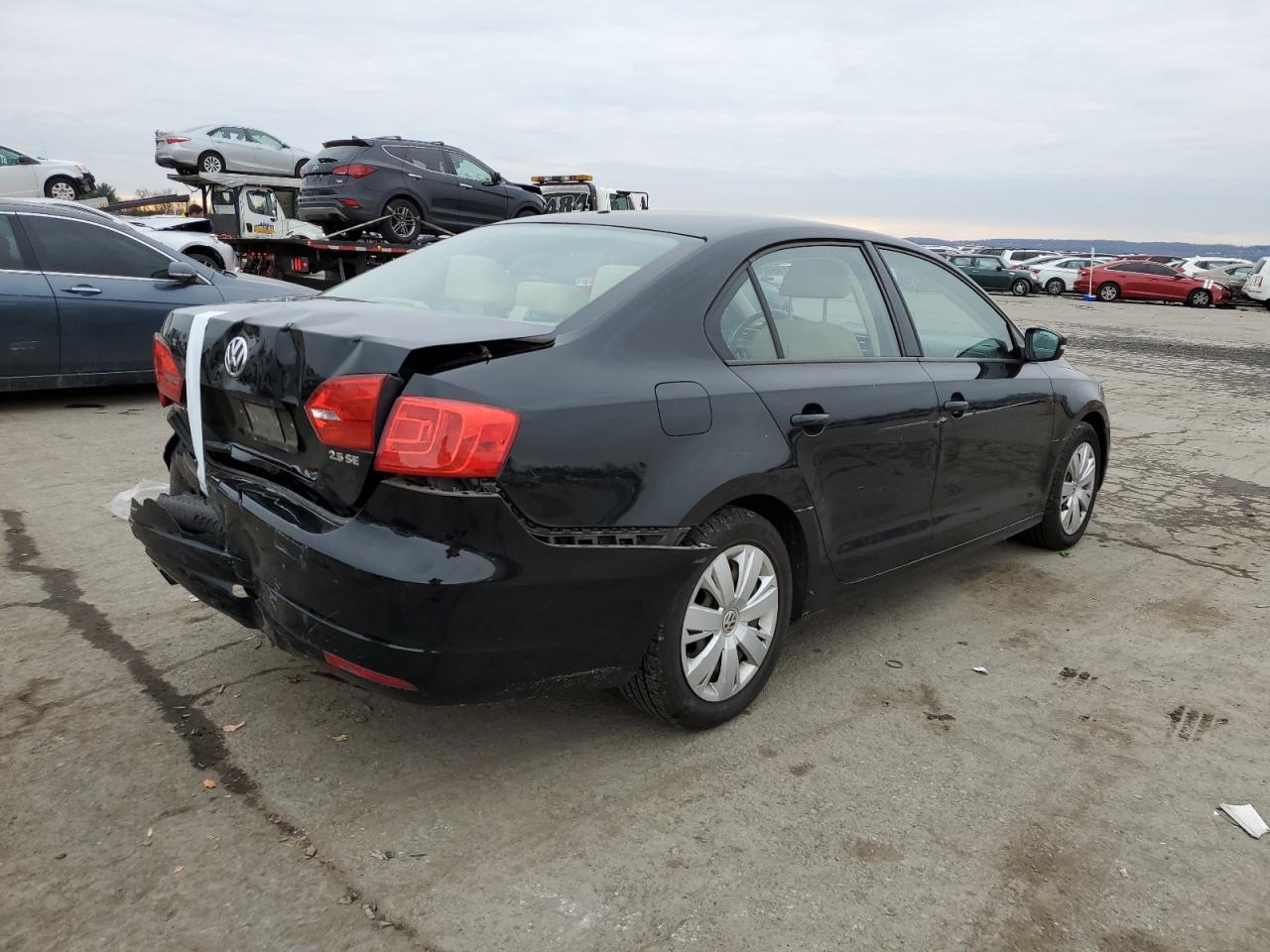 Image 3 of 2012 VOLKSWAGEN JETTA SE 2012 with VIN 3VWDP7AJ6CM376648