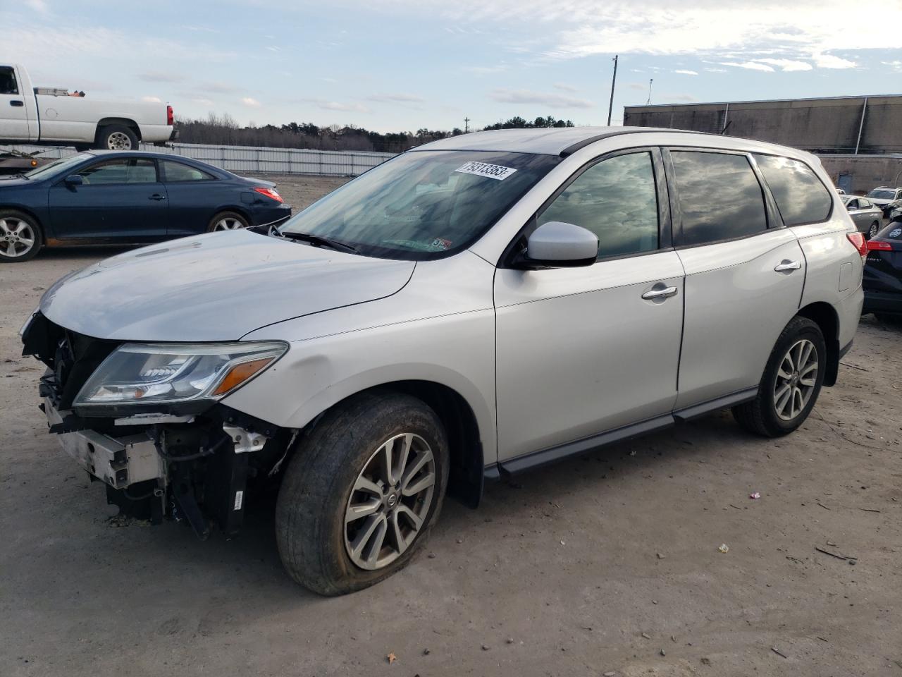 Image 1 of 2014 NISSAN PATHFINDER S 2014 with VIN 5N1AR2MM2EC721277