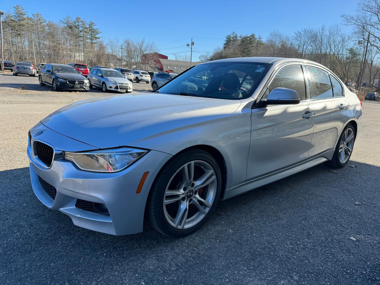 Obraz 2 z 2015 BMW 328 I SULEV 2015 z VIN WBA3C1C56FK119439
