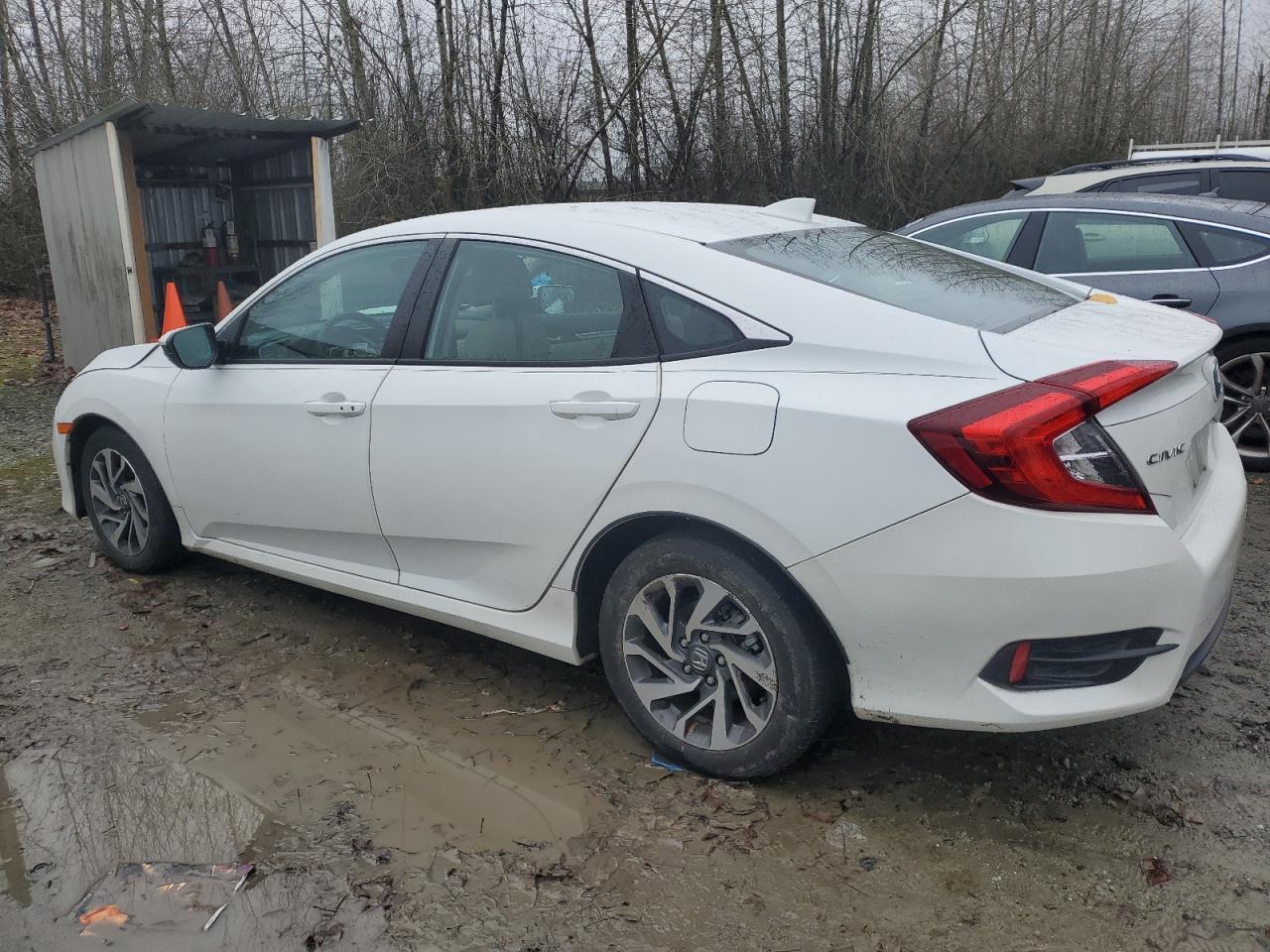Изображение 2 2018 HONDA CIVIC EX 2018 с VIN 2HGFC2F79JH552421