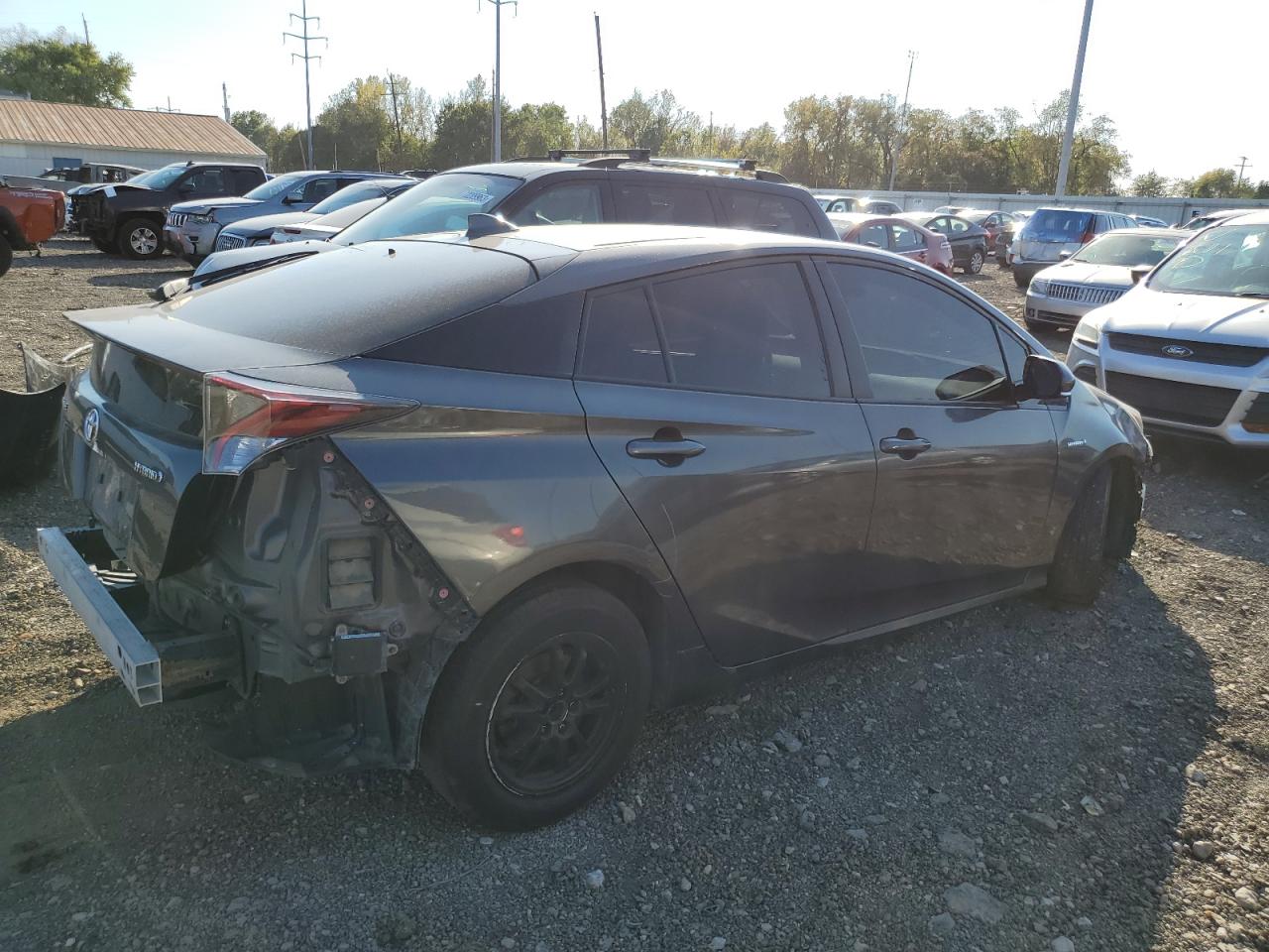 Изображение 3 2018 TOYOTA PRIUS  2018 с VIN JTDKBRFU8J3590837