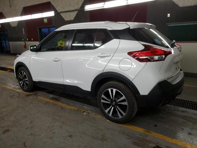 Image 2 of 2018 NISSAN KICKS S 2018 with VIN 3N1CP5CU1JL545328