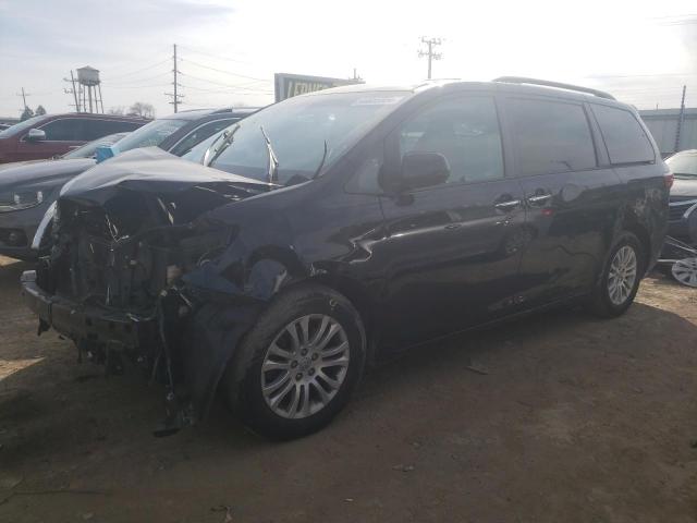 2017 TOYOTA SIENNA XLE 2017 image