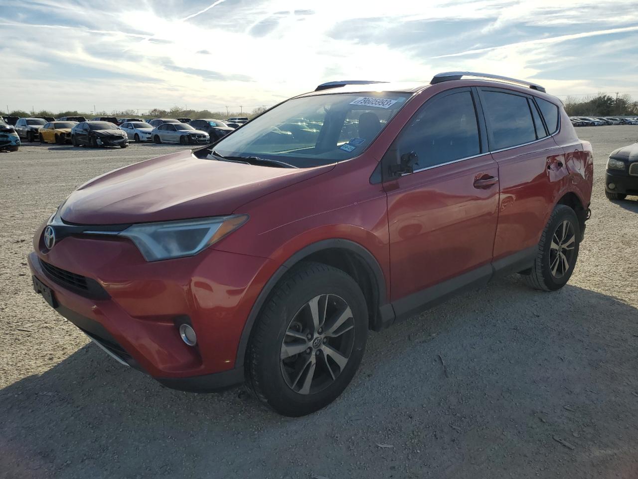 Image 1 of 2016 TOYOTA RAV4 XLE 2016 with VIN JTMWFREV8GJ086065