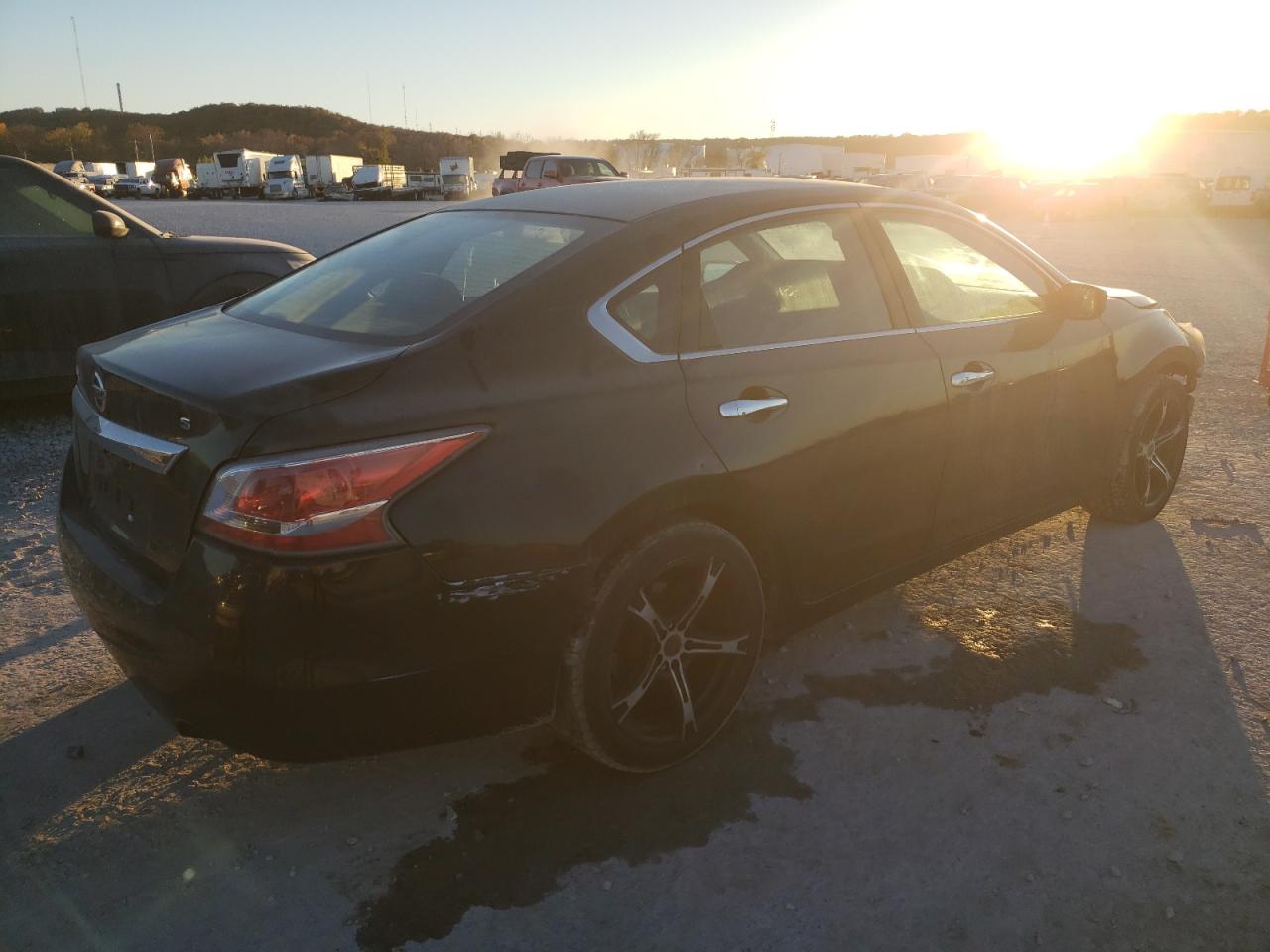 Изображение 3 2015 NISSAN ALTIMA 2.5 2015 с VIN 1N4AL3AP6FN331546