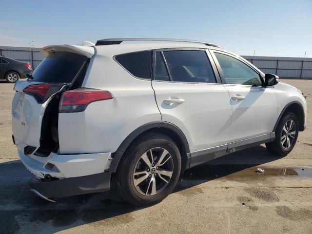 Изображение 3 2017 TOYOTA RAV4 XLE 2017 с VIN JTMWFREV7HJ143079