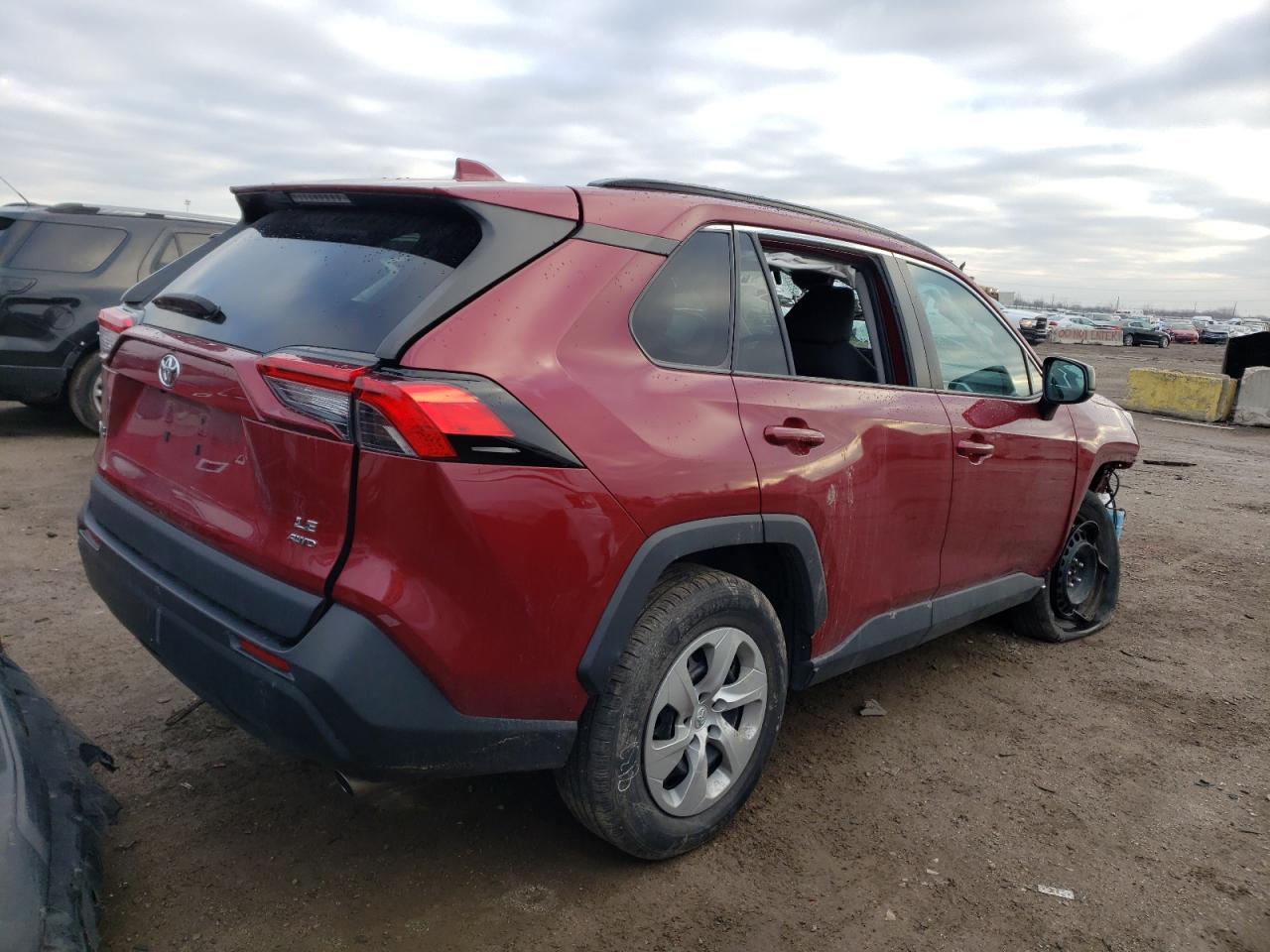 Image 3 of 2020 TOYOTA RAV4 LE 2020 with VIN 2T3F1RFV1LC096964