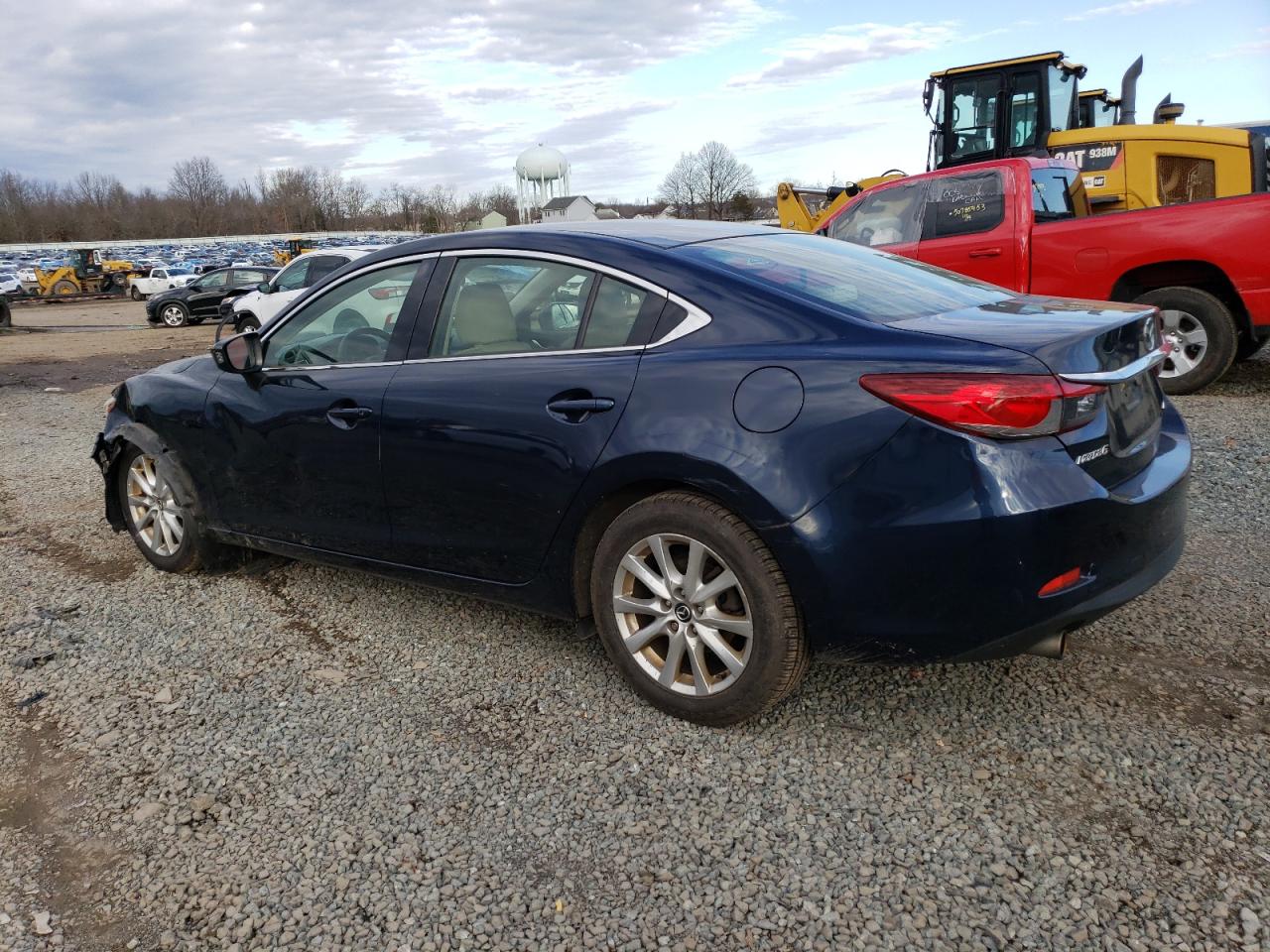 Obraz 2 z 2016 MAZDA 6 SPORT 2016 z VIN JM1GJ1U53G1411985