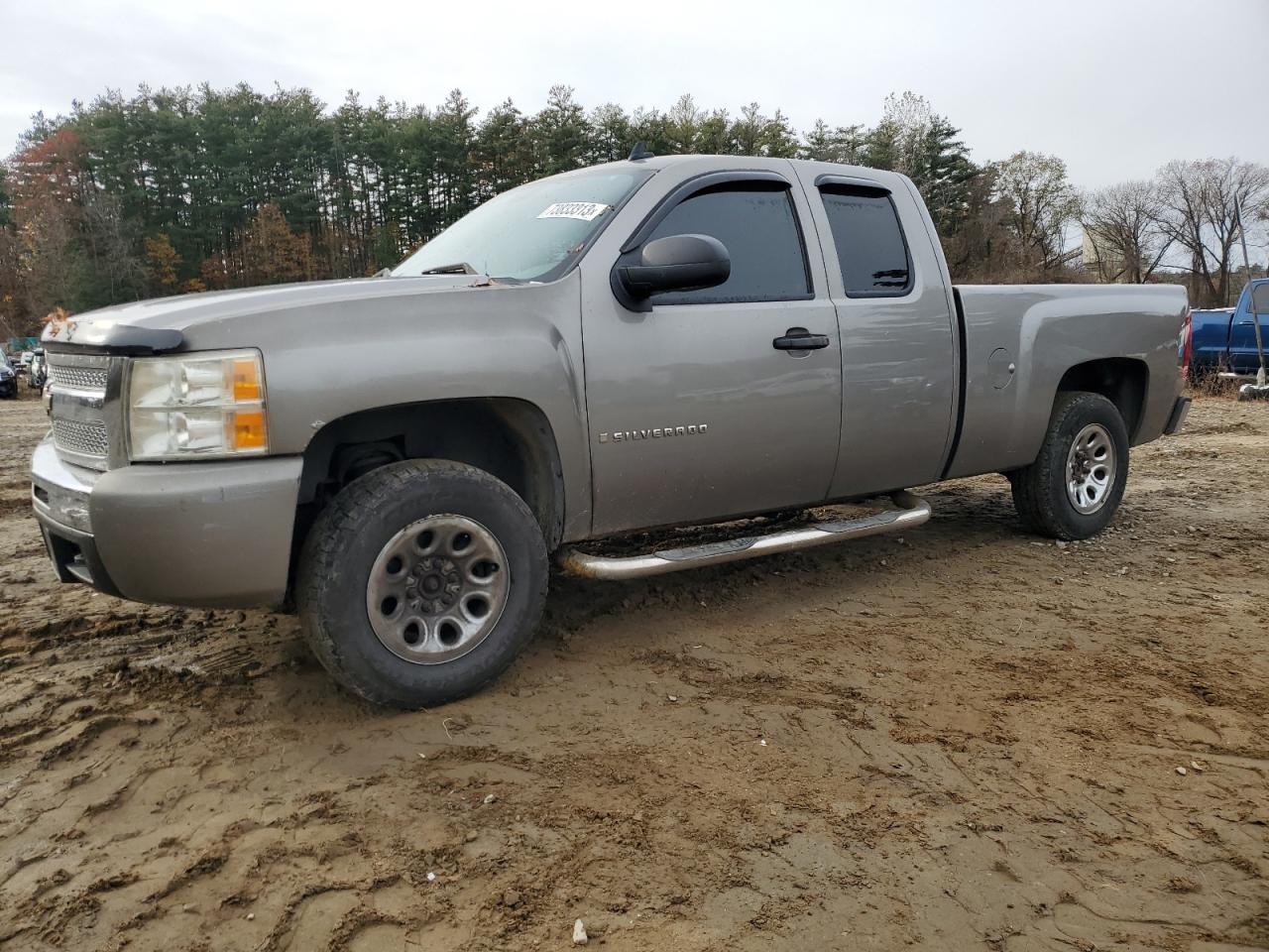 Image 1 of 2007 CHEVROLET SILVERADO K1500 2007 with VIN 1GCEK19C77Z507440