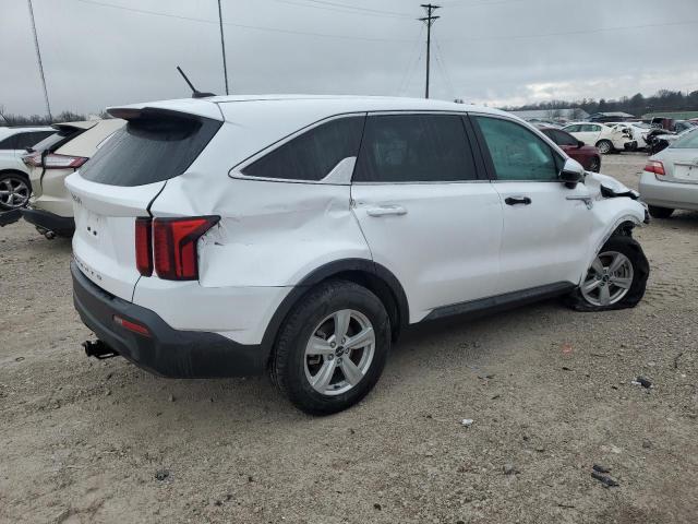Image 3 of 2022 KIA SORENTO LX 2022 with VIN 5XYRGDLC3NG114513