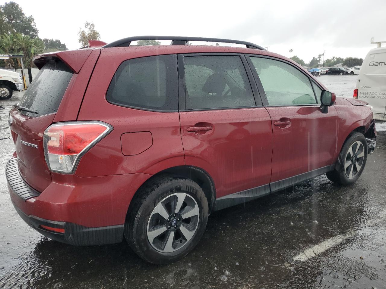 Image 3 of 2018 SUBARU FORESTER 2.5I PREMIUM 2018 with VIN JF2SJAGC2JH553944