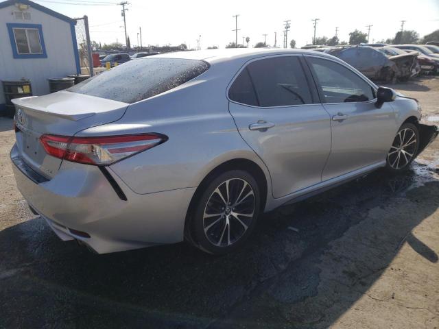 Obraz 3 z 2018 TOYOTA CAMRY L 2018 z VIN 4T1B11HK5JU105009