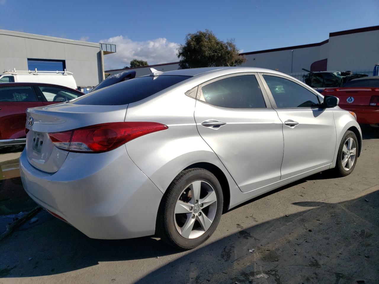 Изображение 3 2013 HYUNDAI ELANTRA GLS 2013 с VIN KMHDH4AE8DU992619