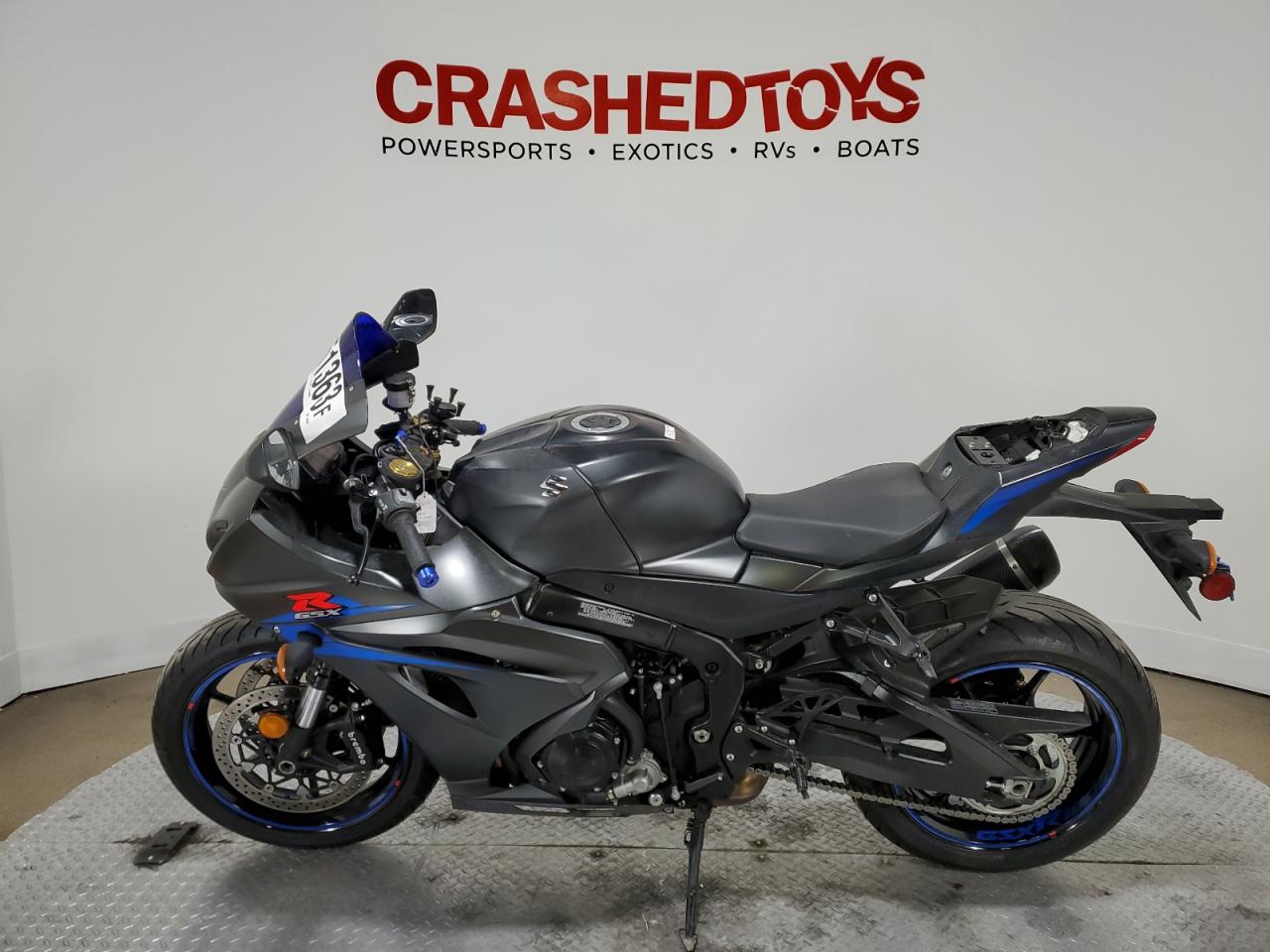 Obraz 3 z 2018 SUZUKI GSX-R1000  2018 z VIN JS1DM11F1J2100056