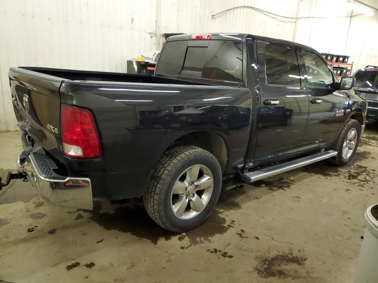 Image 3 of 2017 RAM 1500 SLT 2017 with VIN 3C6RR7LT4HG714062