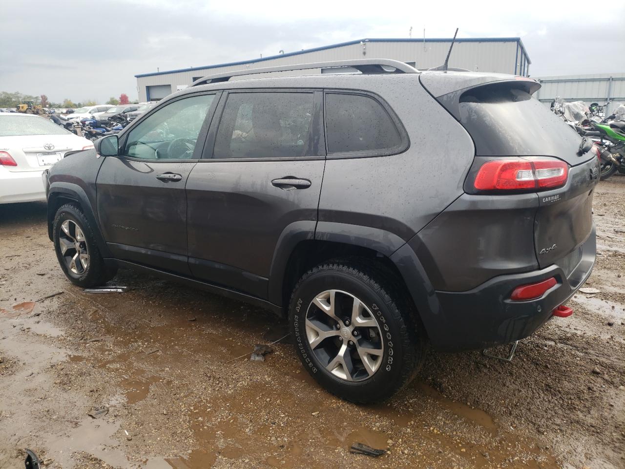 Image 2 of 2018 JEEP CHEROKEE TRAILHAWK 2018 with VIN 1C4PJMBB7JD559413