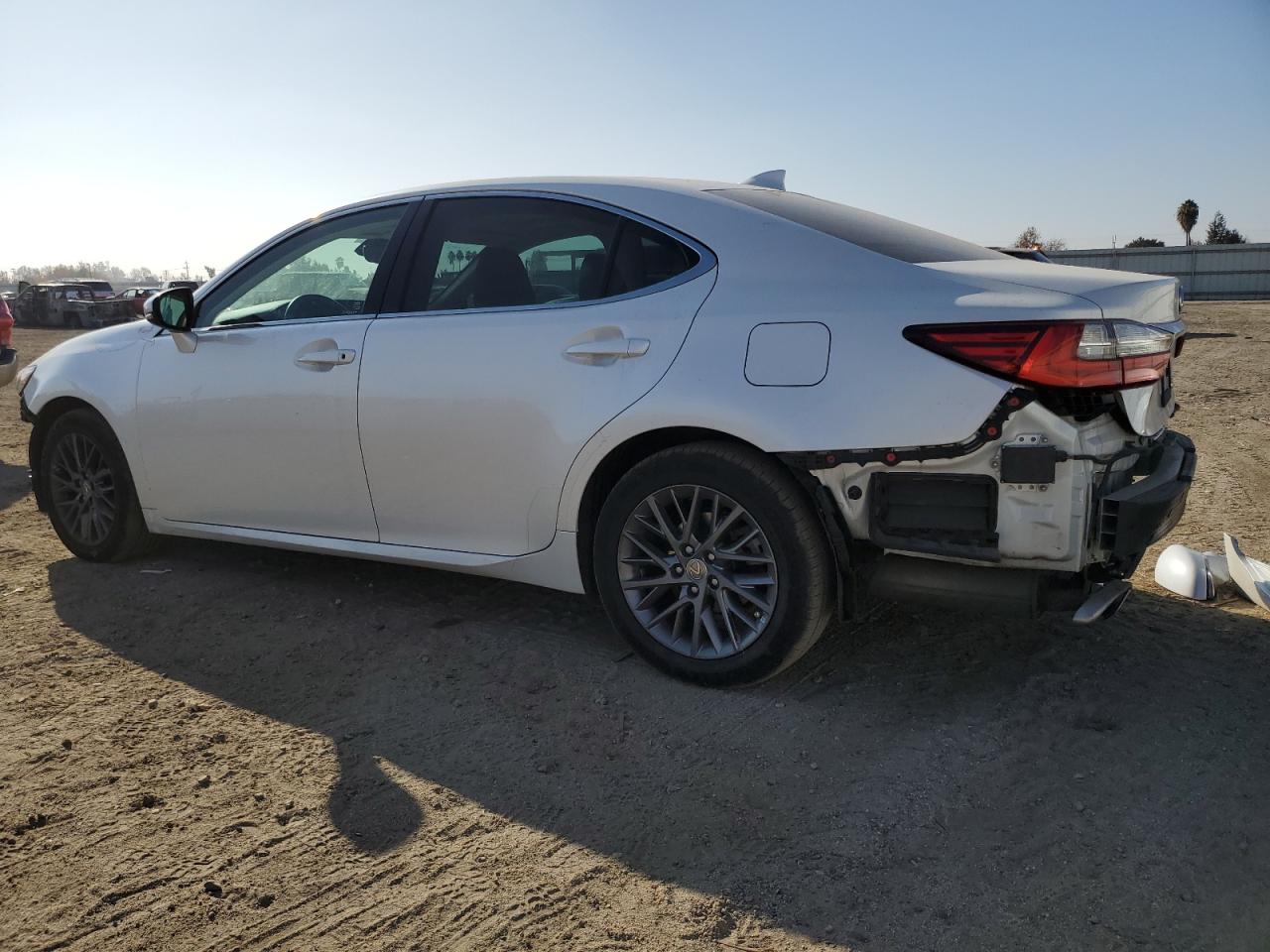 Изображение 2 2018 LEXUS ES 350 2018 с VIN 58ABK1GG4JU081188