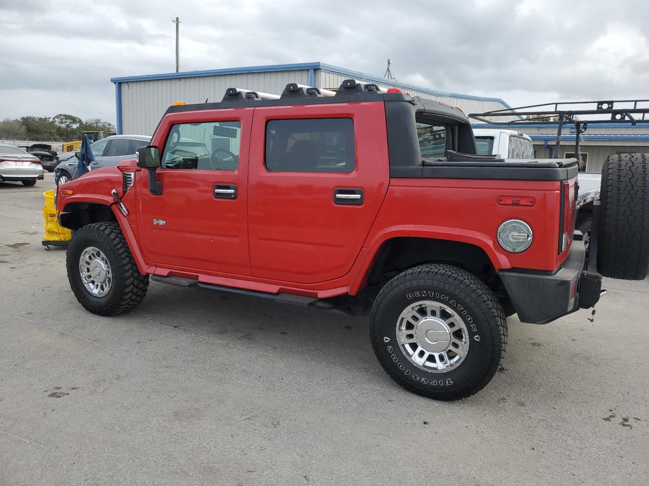 Image 2 of 2007 HUMMER H2 SUT  2007 with VIN 5GRGN22U97H107621