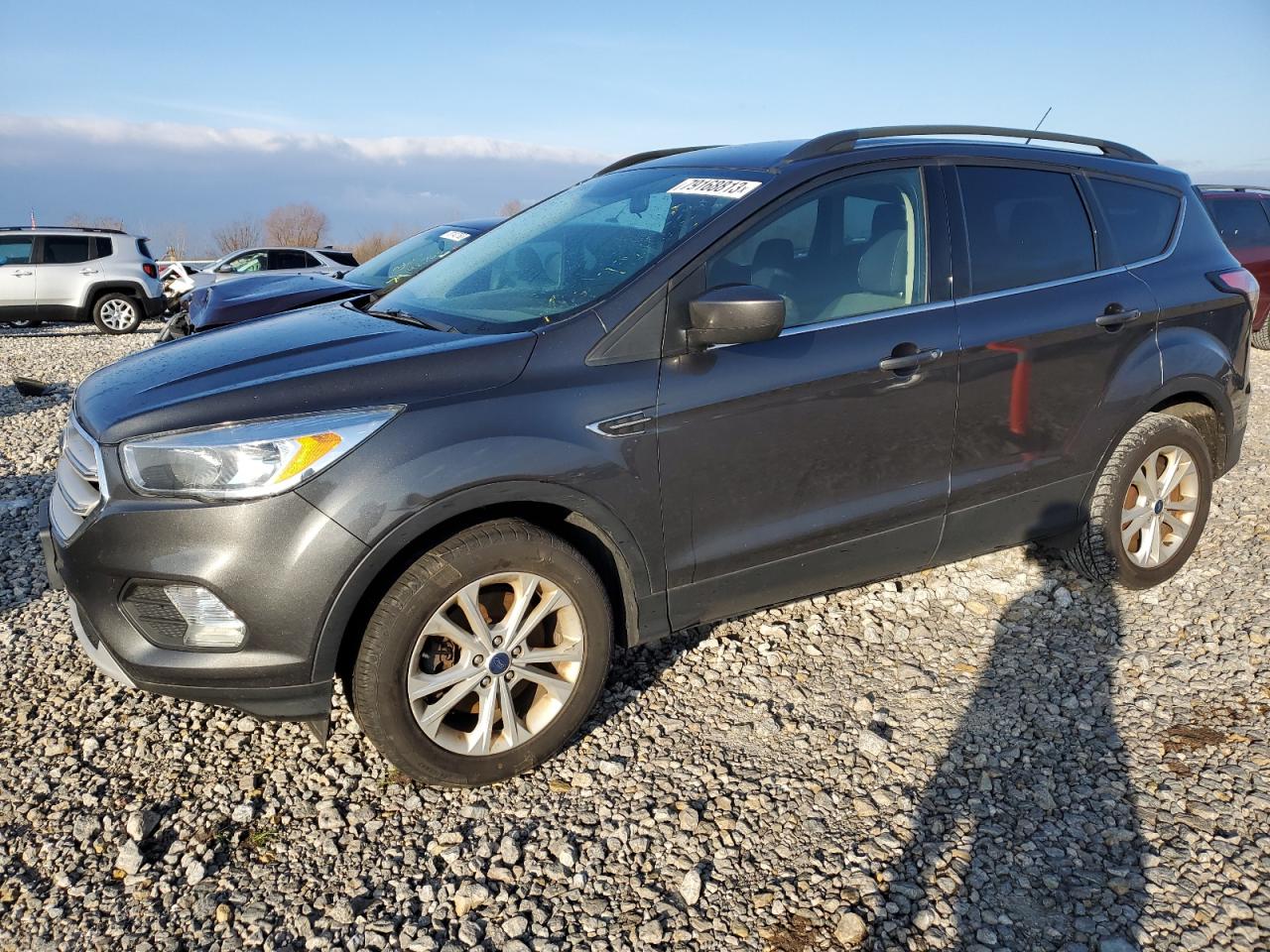 Image 1 of 2018 FORD ESCAPE SE 2018 with VIN 1FMCU9GD5JUB17156