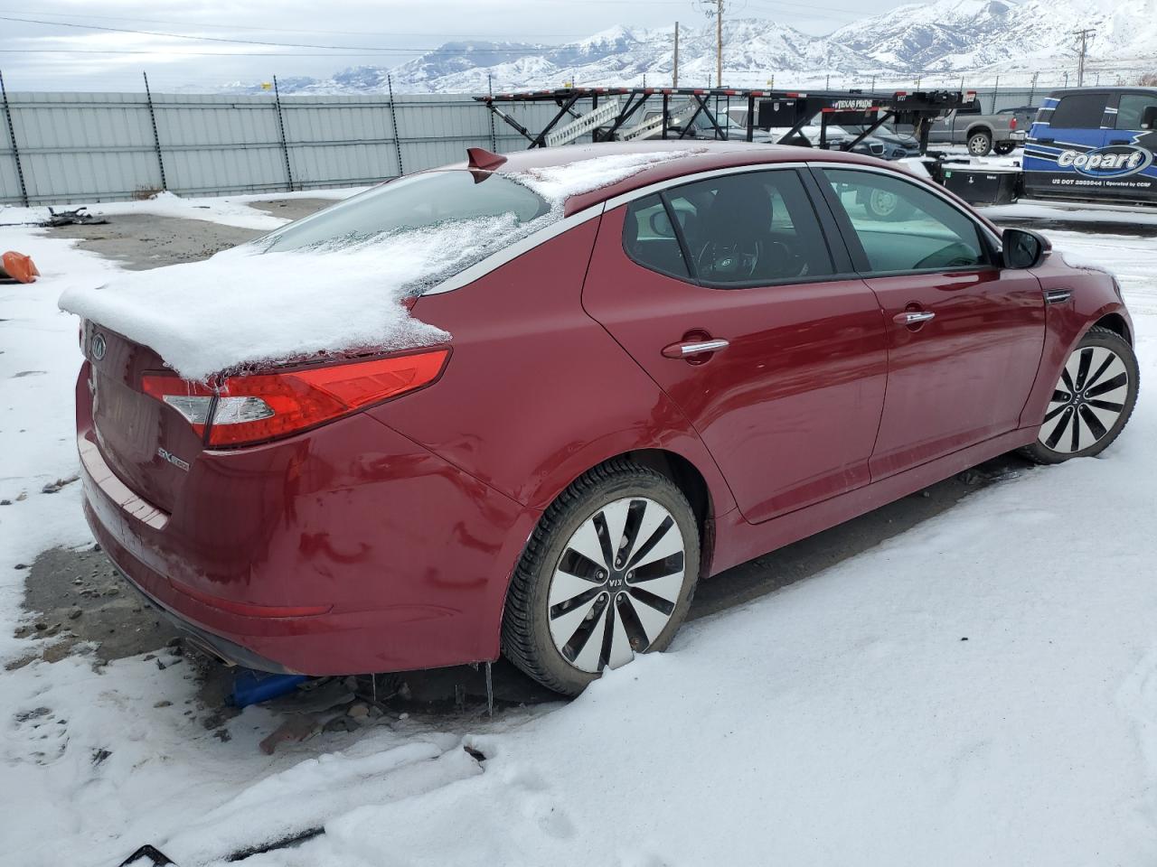 Image 3 of 2012 KIA OPTIMA SX 2012 with VIN 5XXGR4A68CG034527