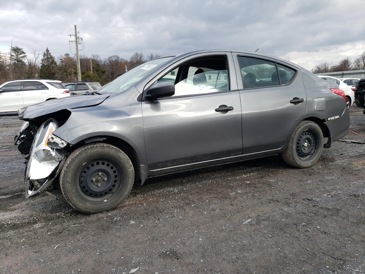 Obraz 1 z 2019 NISSAN VERSA S 2019 z VIN 3N1CN7APXKL810523