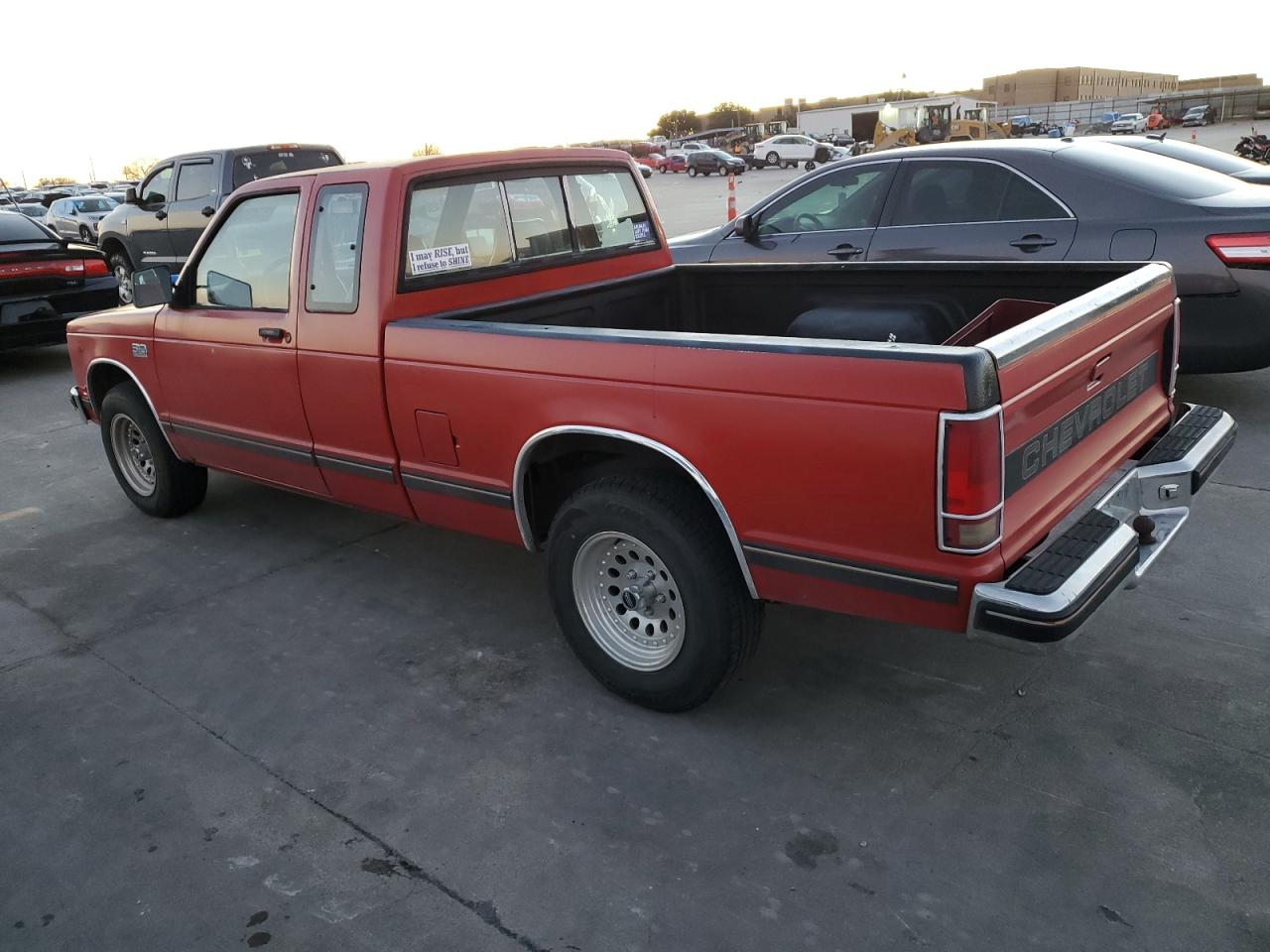 Изображение 2 1990 CHEVROLET S TRUCK S10 1990 с VIN 1GCCS19Z2L8115297