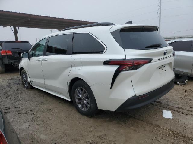 Image 2 of 2021 TOYOTA SIENNA XLE 2021 with VIN 5TDYRKEC4MS045646