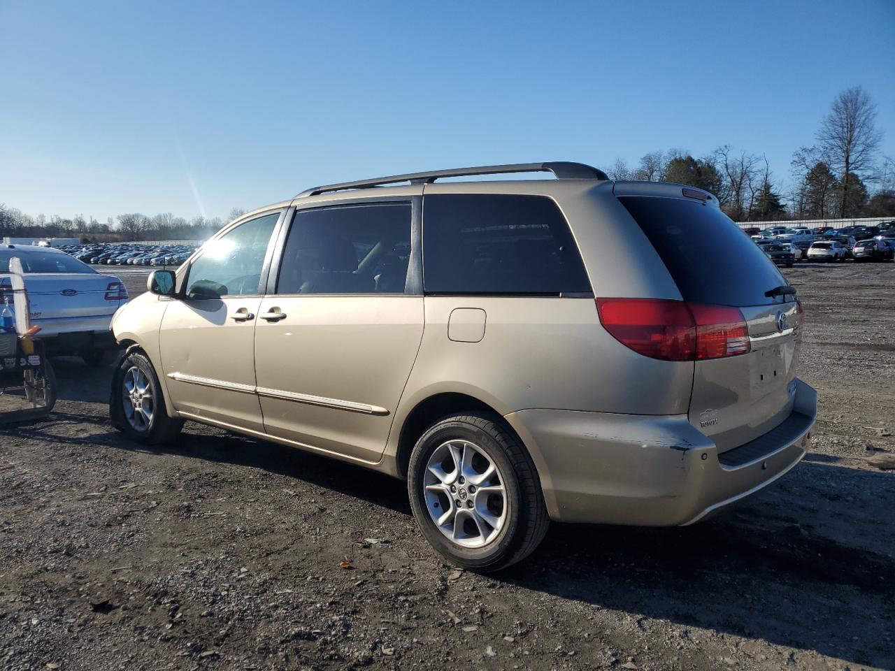 Obraz 2 z 2005 TOYOTA SIENNA XLE 2005 z VIN 5TDBA22CX5S036095