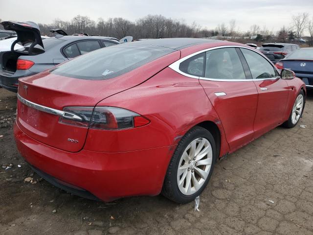 Obraz 3 z 2016 TESLA MODEL S  2016 z VIN 5YJSA1E26GF147246