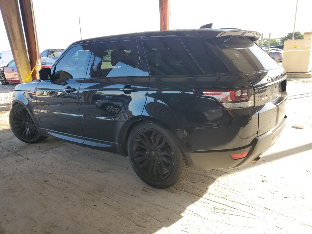 Image 2 of Land Rover Range Rover Sport Sc 2017 with VIN SALWR2FE7HA133254