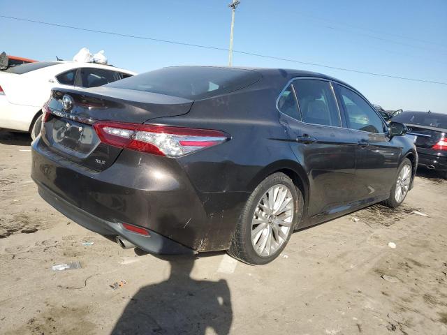 Obraz 3 z 2018 TOYOTA CAMRY L 2018 z VIN 4T1B11HK1JU107338
