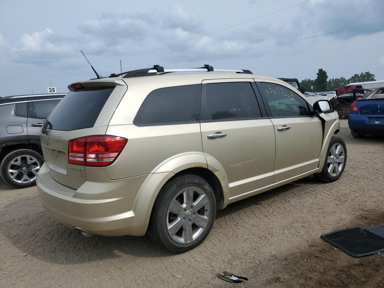 Image 3 of 2010 DODGE JOURNEY R/T 2010 with VIN 3D4PH6FV4AT109548