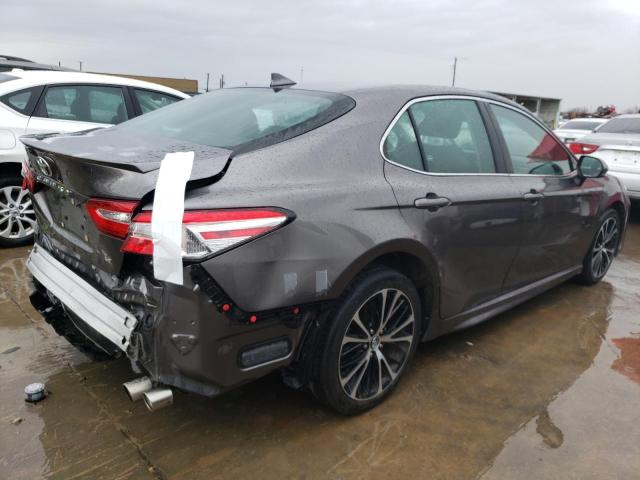 Obraz 3 z 2020 TOYOTA CAMRY SE 2020 z VIN 4T1G11AK9LU898561