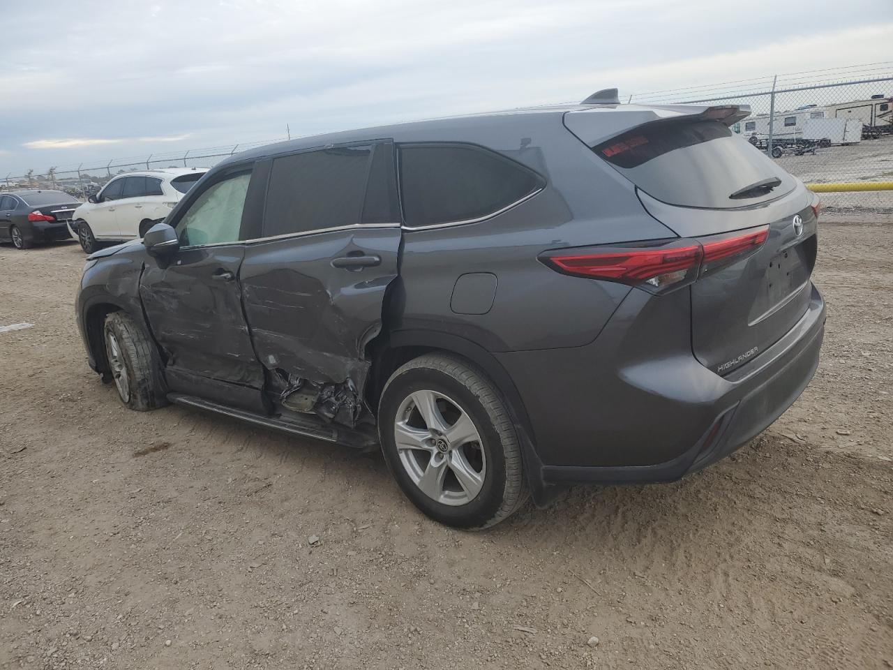 Obraz 2 z 2020 TOYOTA HIGHLANDER L 2020 z VIN 5TDCZRAH7LS512710