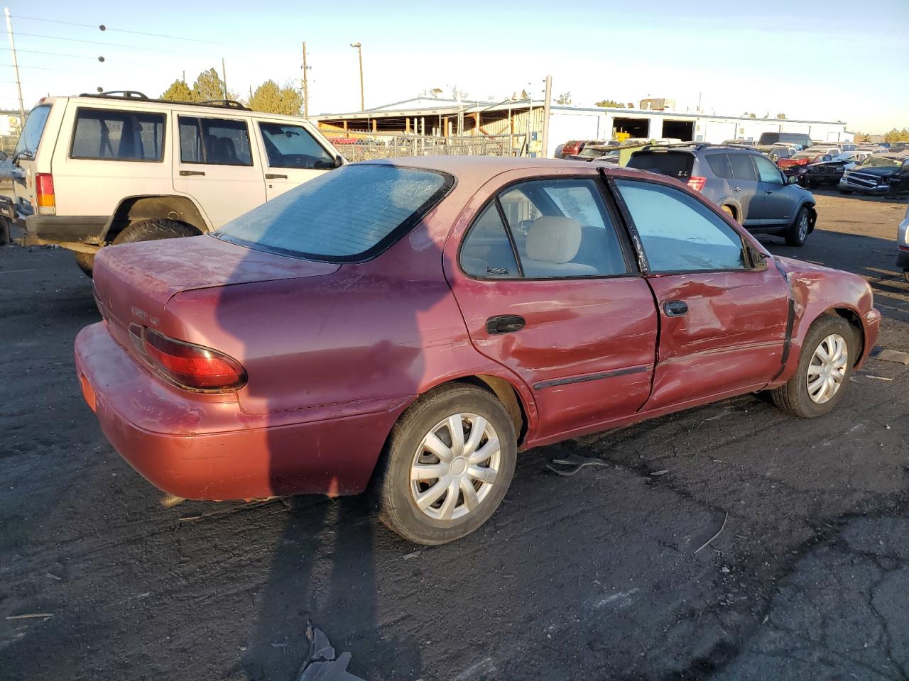 Image 3 of 1997 GEO PRIZM BASE 1997 with VIN 1Y1SK5265VZ401673