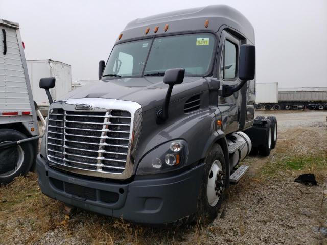 Image 2 of 2018 FREIGHTLINER CASCADIA 113  2018 with VIN 3AKJGHDV7JSJV6344