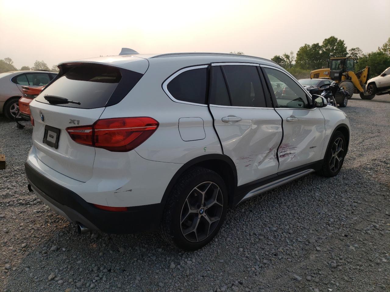 Image 3 of 2017 BMW X1 XDRIVE28I 2017 with VIN WBXHT3C36H5F84622