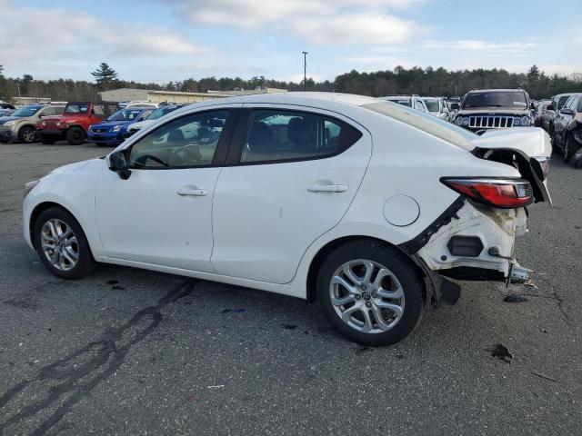 Image 2 of 2017 TOYOTA YARIS IA  2017 with VIN 3MYDLBYV8HY182747