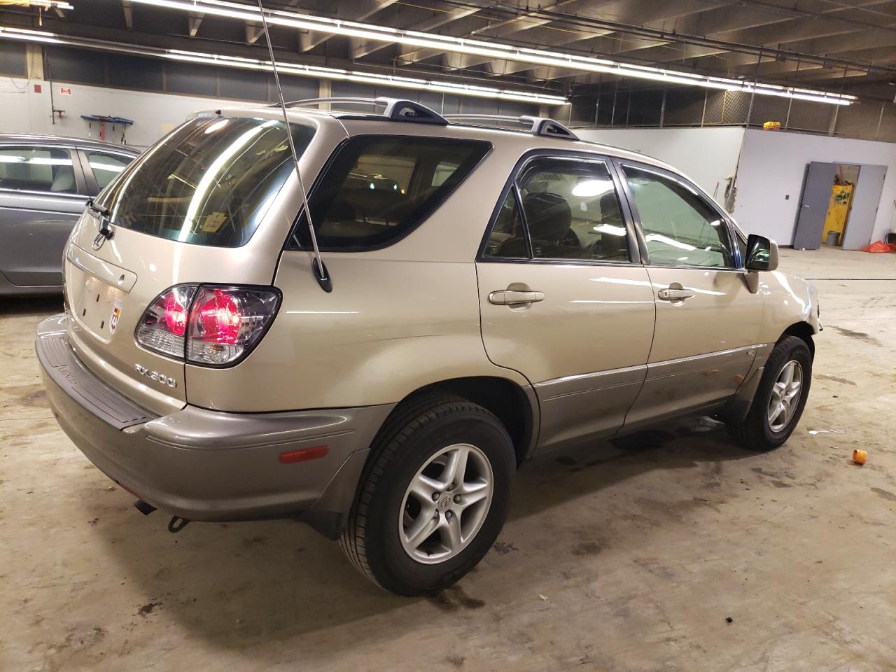 Obraz 3 z 2002 LEXUS RX 300 2002 z VIN JTJHF10U920287333