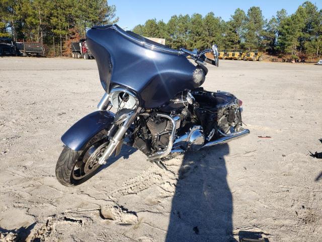 Image 2 of 2009 HARLEY-DAVIDSON FLHX  2009 with VIN 1HD1KB4159Y655040