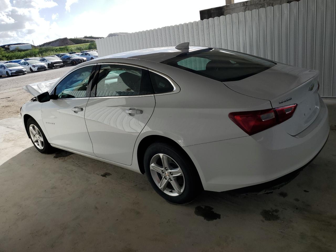 Изображение 2 2023 CHEVROLET MALIBU LT 2023 с VIN 1G1ZD5ST0PF206340