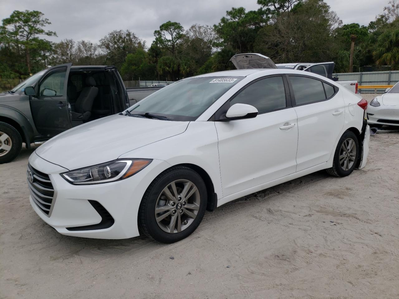 Изображение 1 2018 HYUNDAI ELANTRA SEL 2018 с VIN 5NPD84LF9JH237639